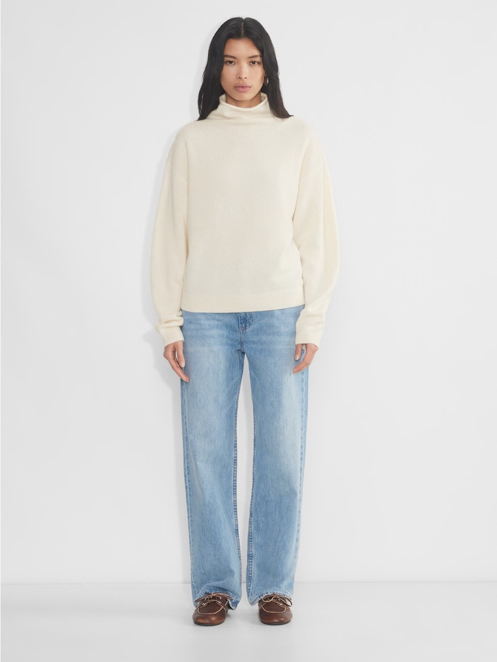 NWT - Aritzia Cashmere Mockneck Sweater - Whisper White - Size Medium